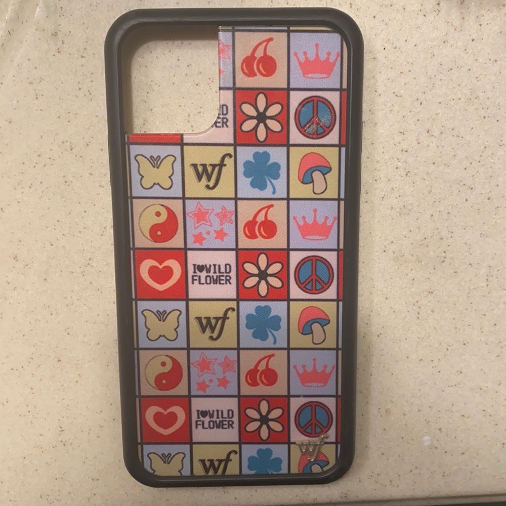 I phone 11 pro max wildflower case